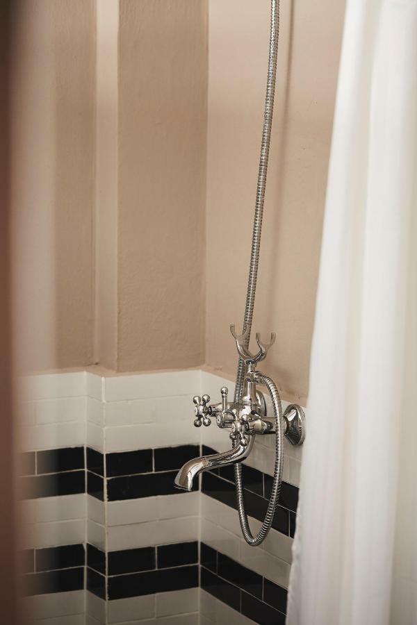 Ob-Oon Boutique Bed & Breakfast Бангкок Екстер'єр фото