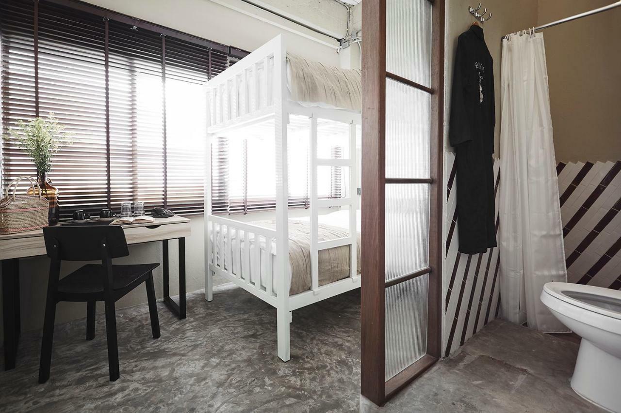 Ob-Oon Boutique Bed & Breakfast Бангкок Екстер'єр фото